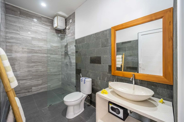 3BR VILLA FOR RENT AT CANGGU | IP 911 in Canggu - Image 3