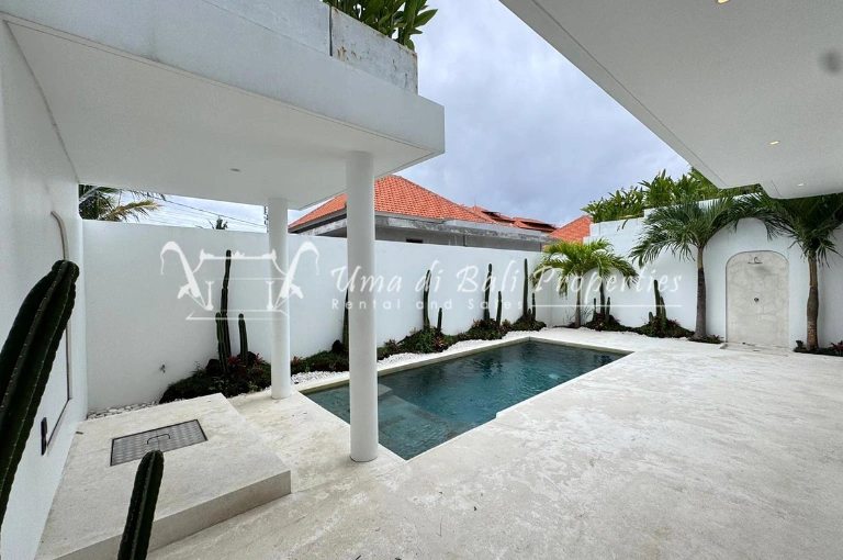 BRAND NEW VILLA FOR RENT AT UMALAS | IP 919  in Canggu - Image 2