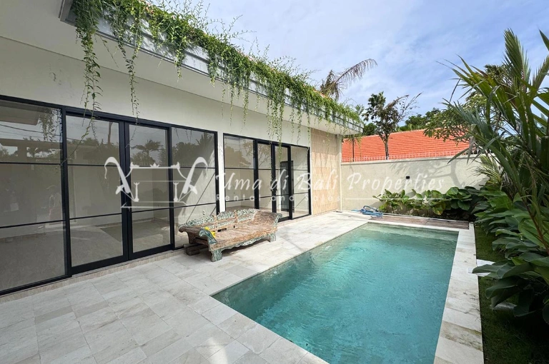 2BR VILLA FOR RENT AT UMALAS | IP 905  in Canggu - Image 3