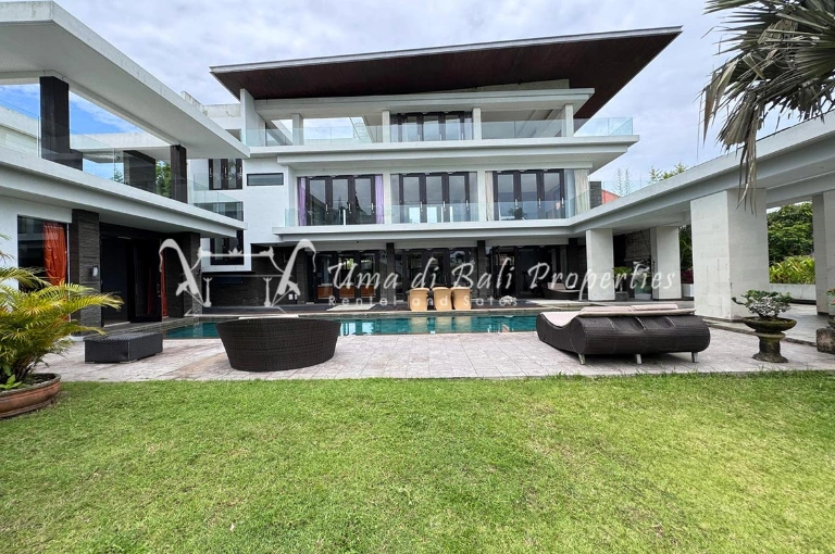 OCEAN VIEW 4BR VILLA FOR RENT AT JIMBARAN | IP 888 in Uluwatu - Image 2
