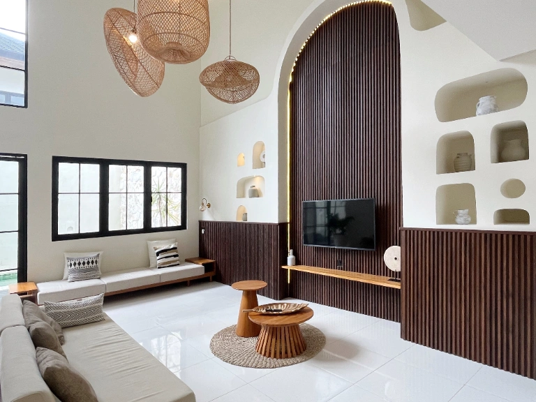 Turnkey 3BR Villa Walking Distance to Oberoi in Seminyak - Image 2