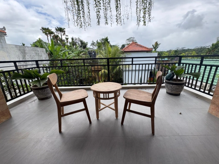 4-bedroom rooftop villa with pool and 360° rice field view in Ubud - Image 2