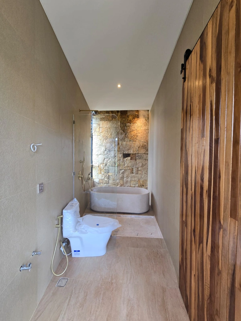 villa for sale pantai nyanyi  in Pererenan - Image 4