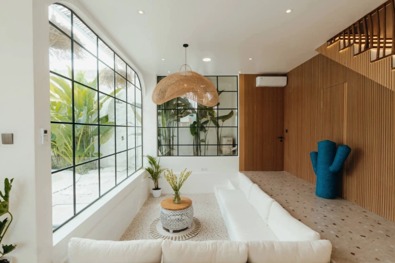 A BRAND NEW 3 BEDROOMS LUXURY VILLA IN UMALAS in Canggu - Image 4