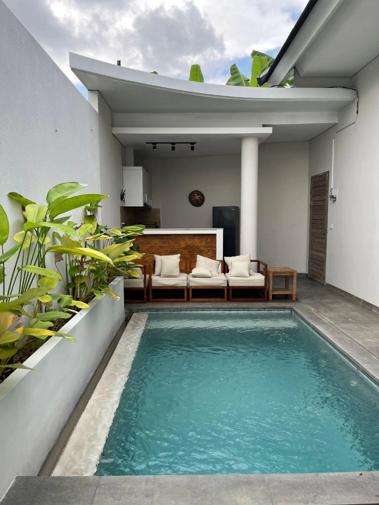 2BR VILLA PADONAN in Canggu - Image 1