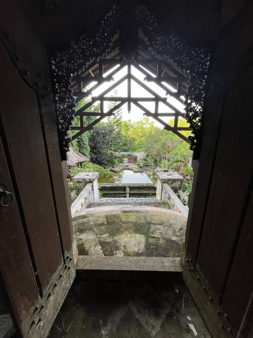 Luxury villa for renovation  in Uluwatu - Image 3