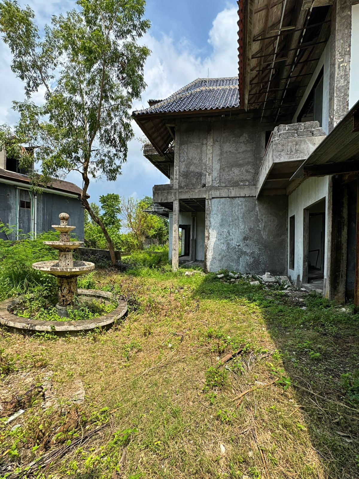 SALE VILLA FOR RENOVATION  in Nusa Dua - Image 2