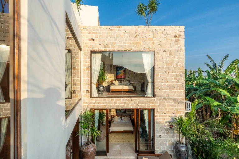 Villa Stone Castle – Mediterranean Calm with Rice Field Views in Berawa in Canggu - Image 3