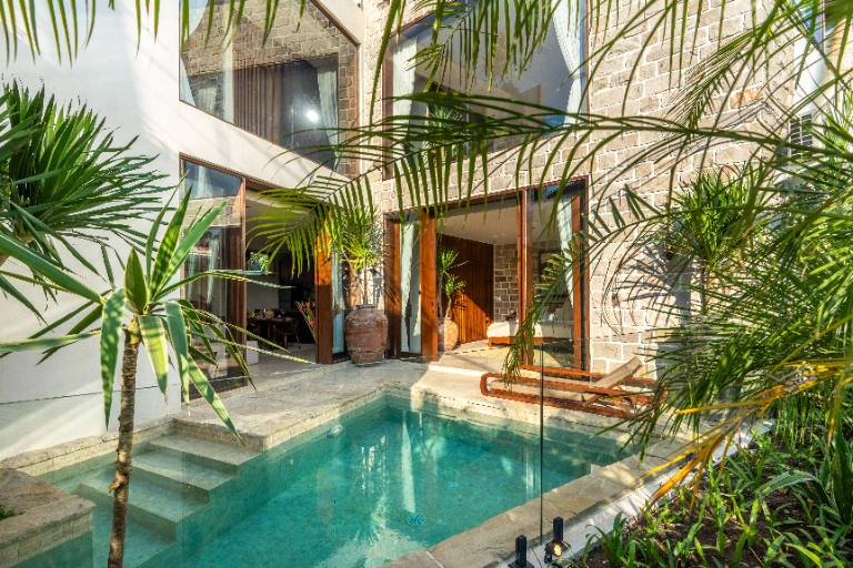 Villa Stone Castle – Mediterranean Calm with Rice Field Views in Berawa in Canggu - Image 2