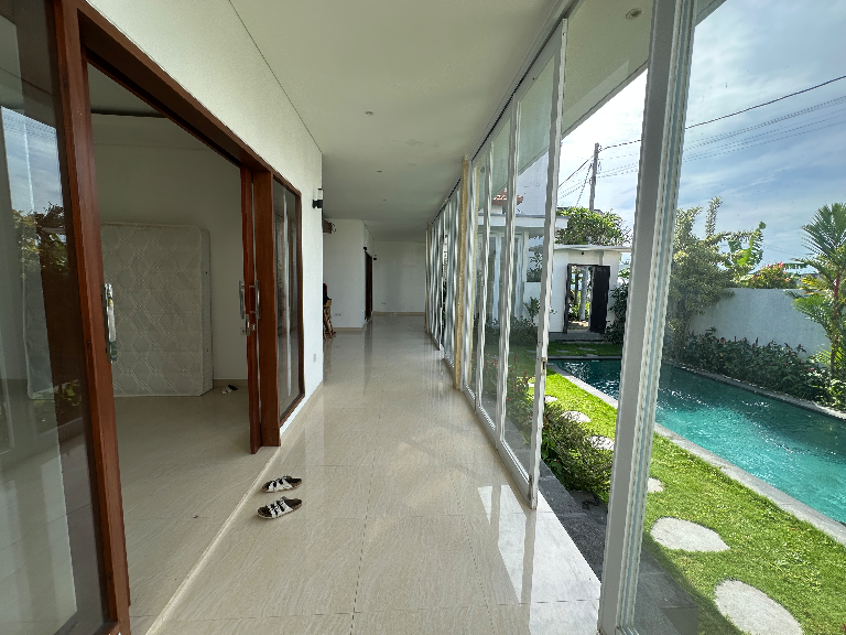 2 bedroom vila unfurnished pererenan in Pererenan - Image 4