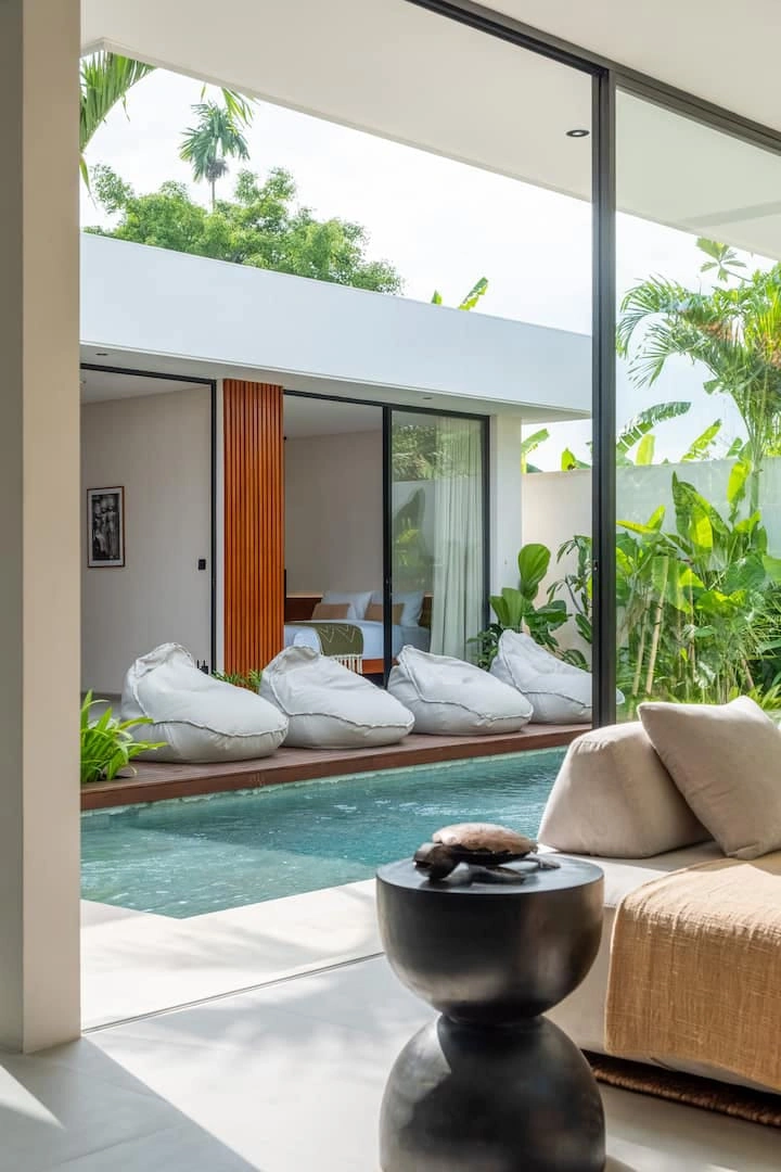 3 BEDROOMS VILLA IN KEROBOKAN AVAILABLE FOR MONTHLY AND YEARLY RENT in Canggu - Image 5