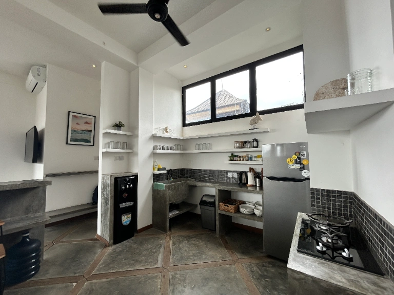 Modern 2BR Ocean-View Apartment in Kuta - Image 4