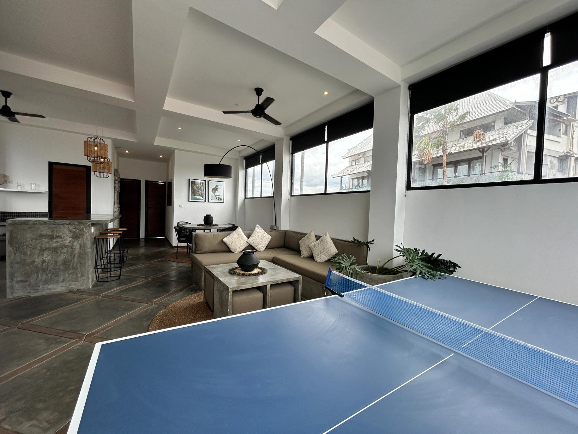 Modern 2BR Ocean-View Apartment