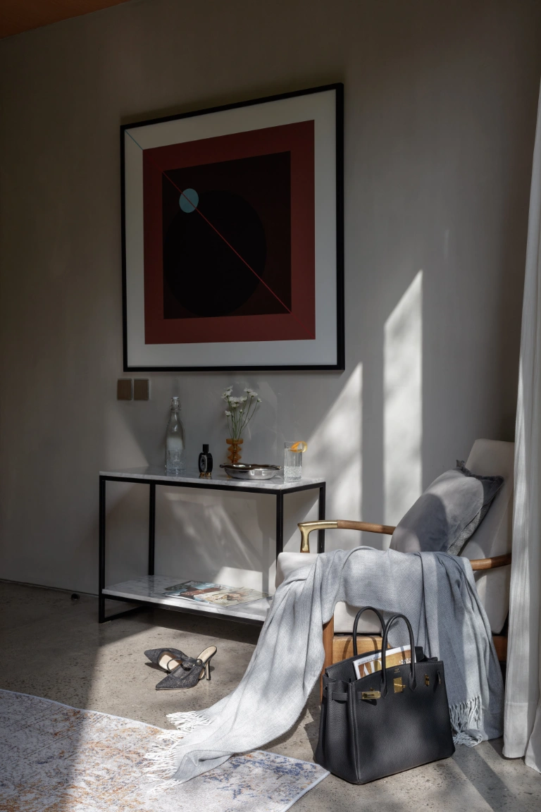 Modern 1BR Townhouse w/ Pool & Garden  in Kuta - Image 3