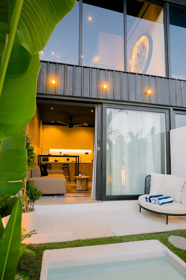 Villa Parda By Local Property Team in Canggu - Image 4
