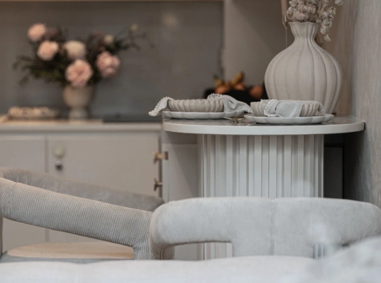 Lumoo Loft By Local Property Team in Canggu - Image 3