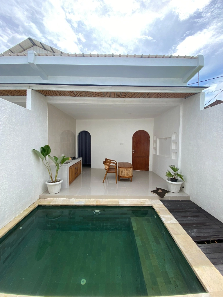 1 BEDROOM VILLA IN PADONAN, IDR 18 MILL/MONTH +62 821 2222 0001  in Canggu - Image 2