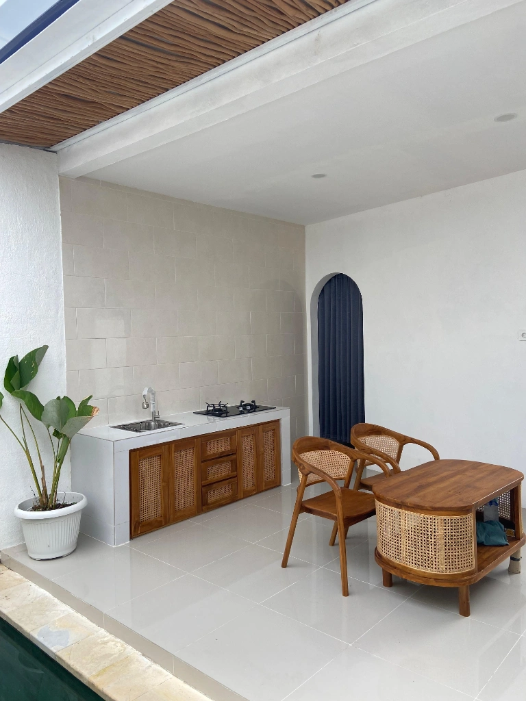1 BEDROOM VILLA IN PADONAN, IDR 18 MILL/MONTH +62 821 2222 0001  in Canggu - Image 4