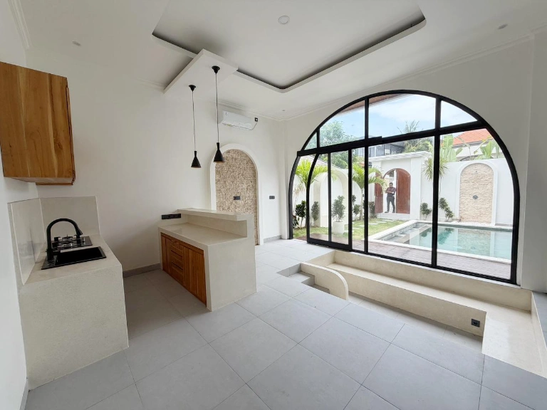 BRAND NEW VILLA FOR LEASE – PERERENAN in Pererenan - Image 4