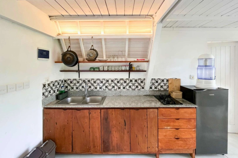 LEASEHOLD - Peaceful Mountain Cabin Retreat in Bali’s Scenic Coffee & Rice Field in Tabanan - Image 4