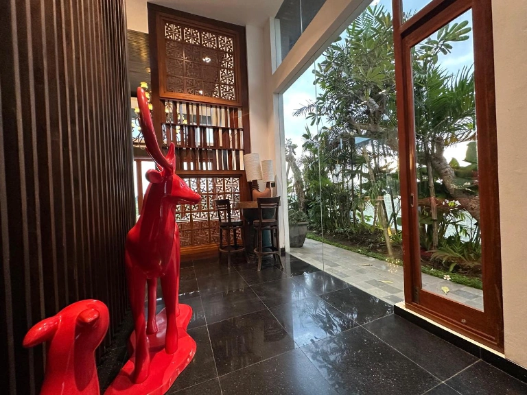 RBS27 - 🏡 3BR LUXURY VILLA – FOR YEARLY RENT, TANAH LOT in Tabanan - Image 4