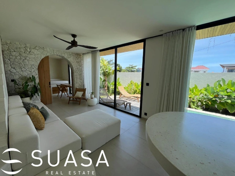 1 BR + 1 Office room villa in Quiet are Padonan Berawa in Canggu - Image 2