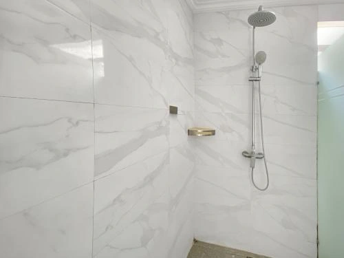 Spacious 3 Bedroom Villa in Prime Pererenan Location with Private Pool and Large in Canggu - Image 2