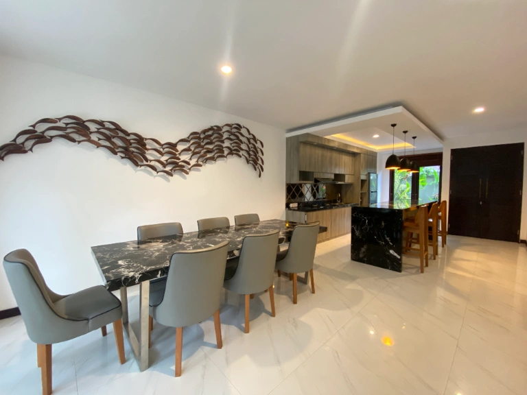 3BR House in Cemagi - Ombak Luxury Residence Complex in Seseh - Image 5