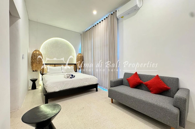 2BR VILLA FOR RENT AT BERAWA | IP 721 in Canggu - Image 4