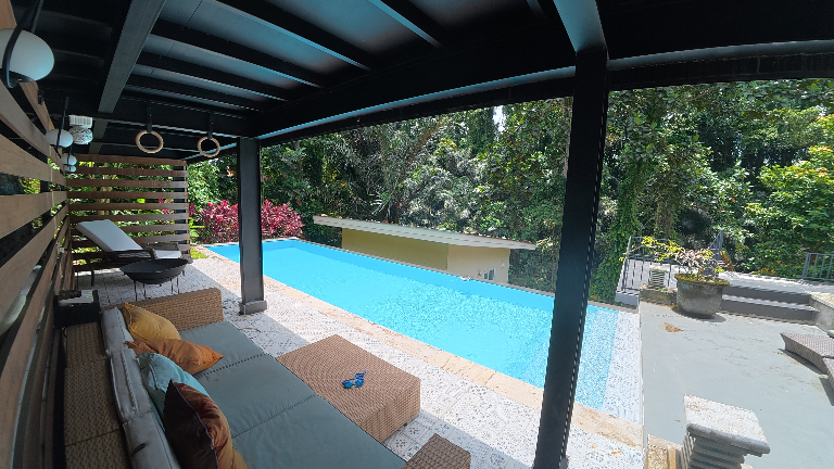 Zen Retreat Paradise 1840sqm 5 villas , 7 bedrooms, 1 office, 2 pools, 1 gym in Pererenan - Image 4