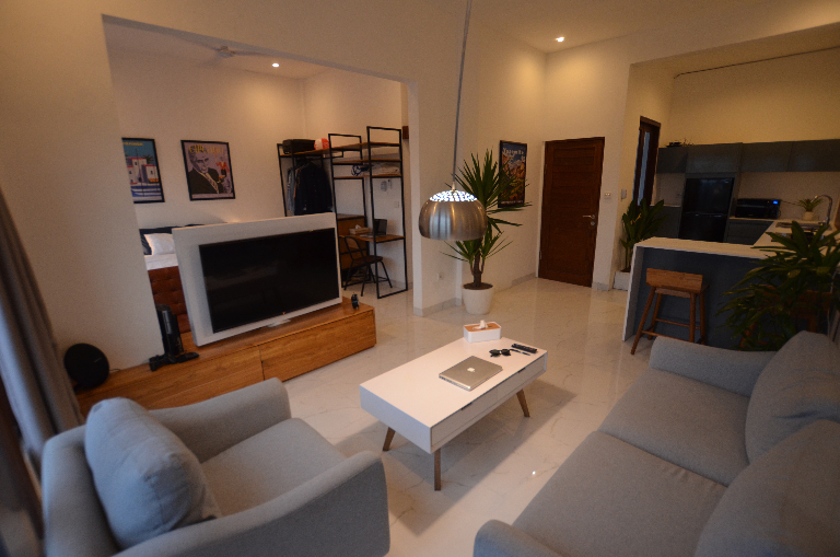 Modern 1BR Apartment – 300m to Berawa Beach | Prime Location in Canggu - Image 2