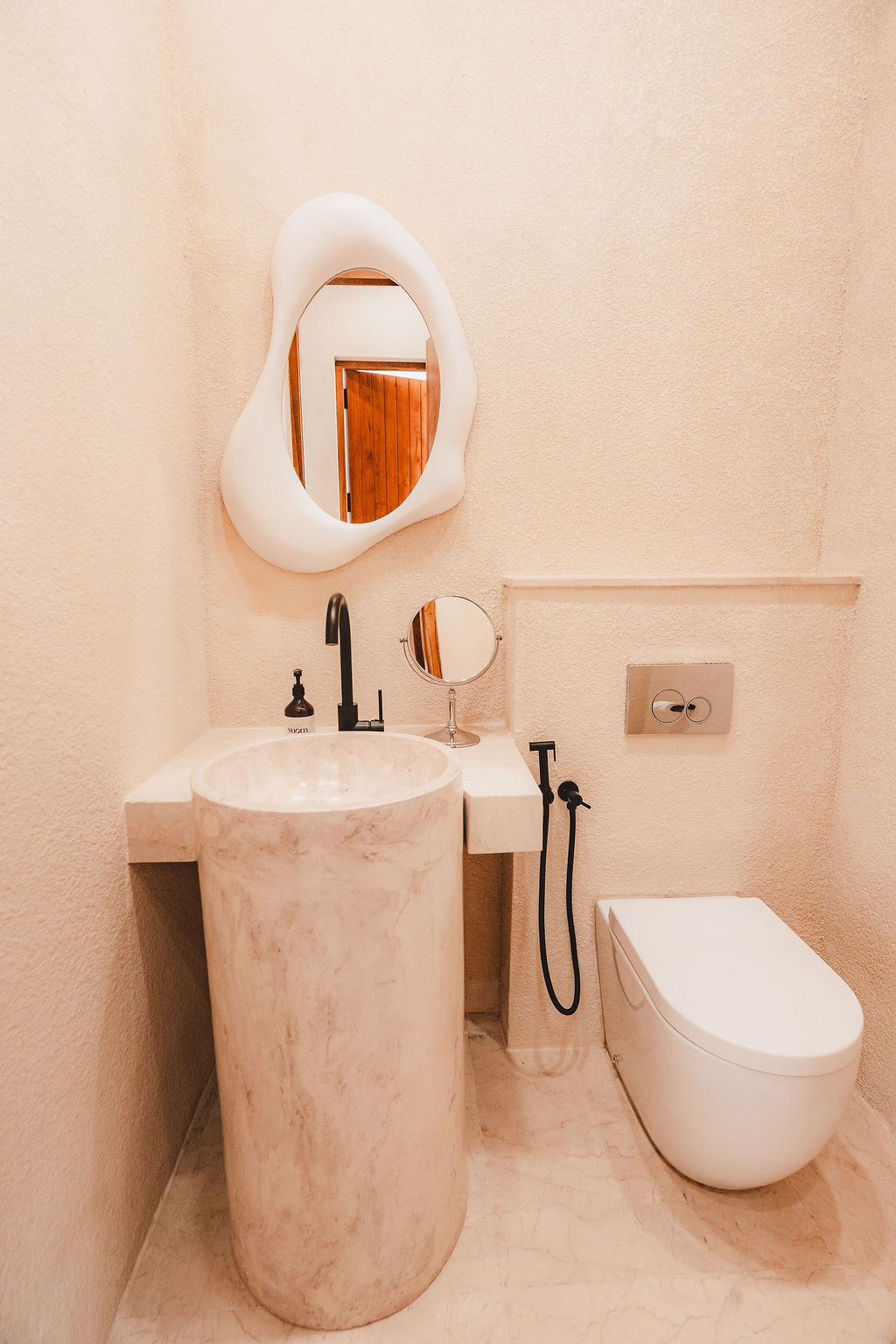 Luxury 1BR Moroccan-Inspired Villa w/ Pool & Garden in Canggu - Image 3