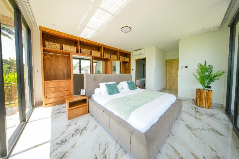 Premium 4BR Modern View Villa w/ Rooftop & Panoramic Outlook  in Ubud - Image 2
