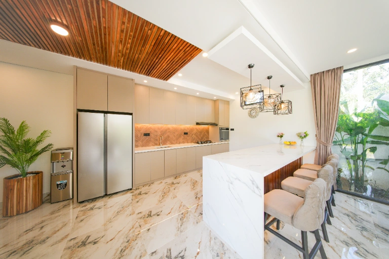 Premium 4BR Modern View Villa w/ Rooftop & Panoramic Outlook  in Ubud - Image 4