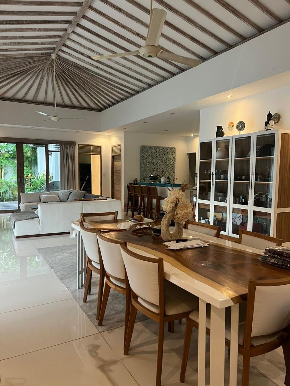 Villa Canggu in Canggu - Image 2