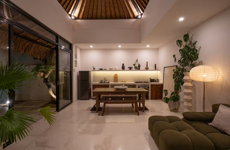 Best location - Bingin center 2 bedroom villa, enclosed living w/ private pool in Uluwatu - Image 5
