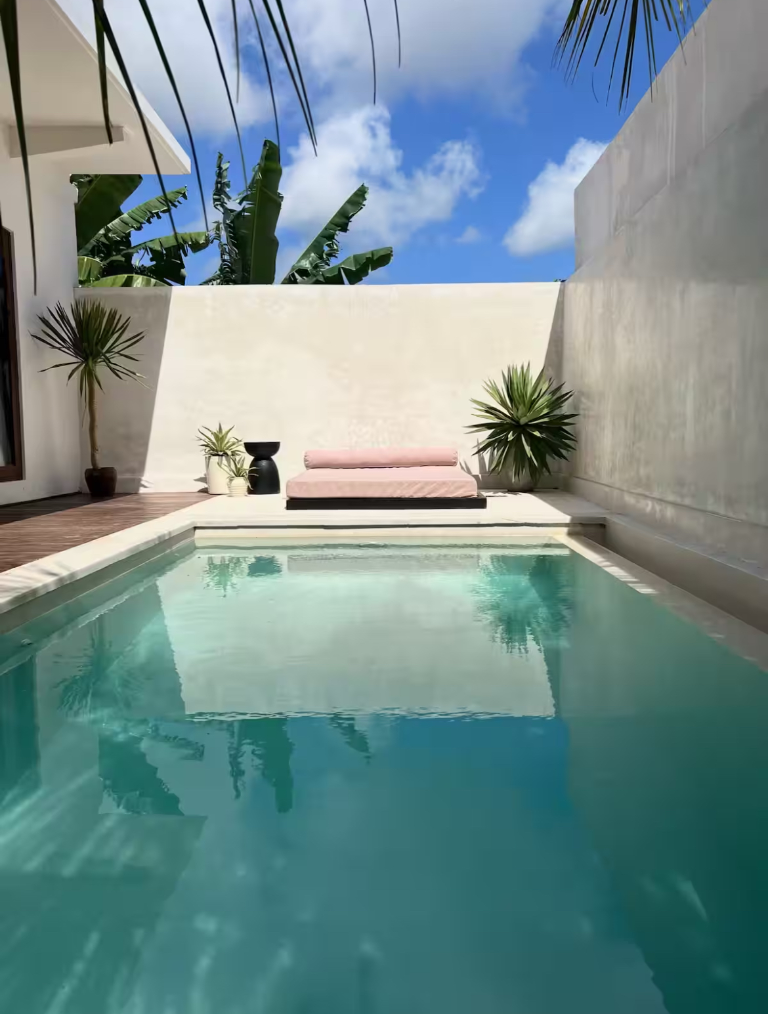 Best location - Bingin center 2 bedroom villa, enclosed living w/ private pool in Uluwatu - Image 3