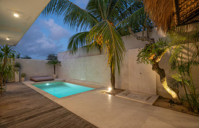 Best location - Bingin center 2 bedroom villa, enclosed living w/ private pool in Uluwatu - Image 4