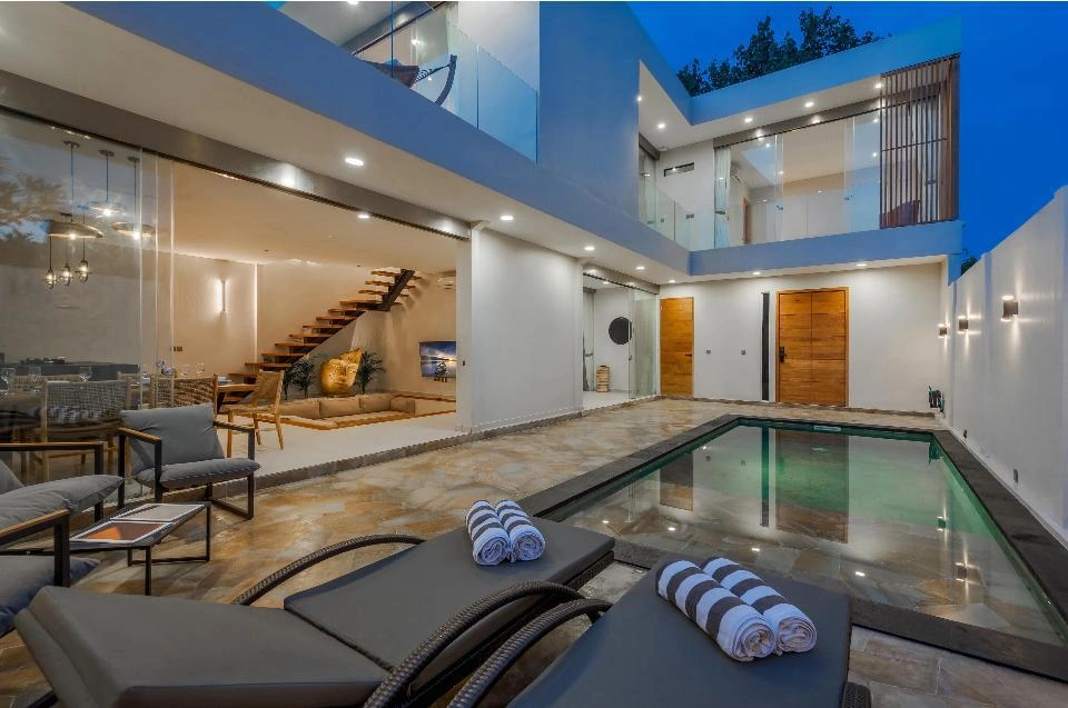 Fully Equipped 3BR 3.5BA Luxury Villa ✨✨