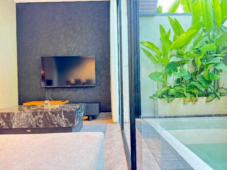 Loft Boutique - Contemporary 2-Bedroom Villa in Umalas in Canggu - Image 2