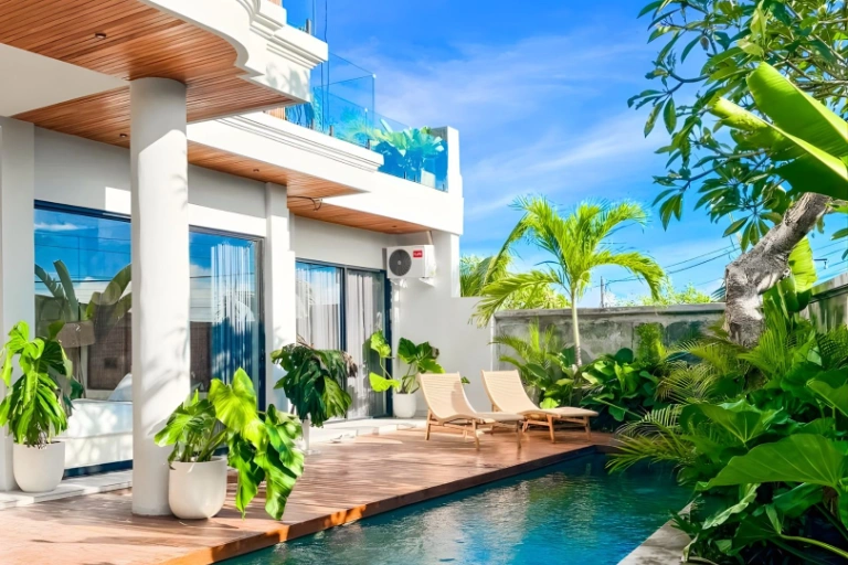 🐶 Pet Friendly 5BR Quiet Villa with Rooftop & Private Pool in Tabanan - Image 2