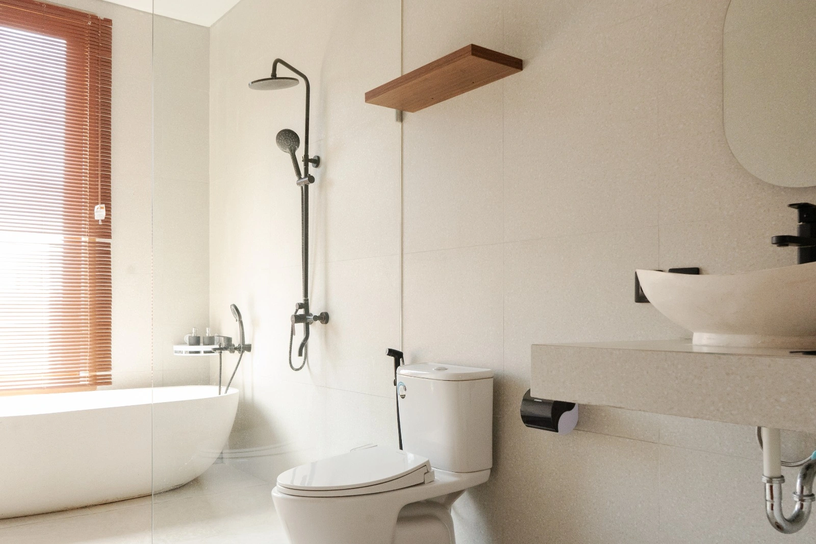 New 3 Bedroom Villa in Ungasan Uluwatu with Ocean and GWK View in Uluwatu - Image 5