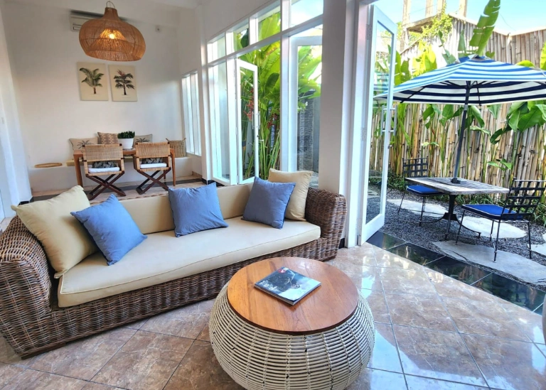 Sunlit 1 Bedroom Villa in Tibubeneng - ML5 in Kuta - Image 2