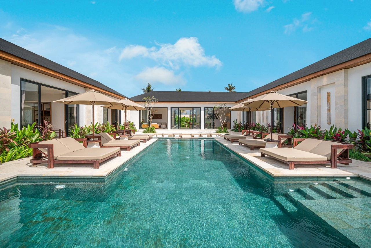 Anarya - Luxury 6-Bedroom Private Villa with Rice Field Views in Ubud in Ubud - Image 1