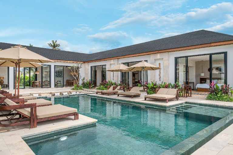 Anarya - Luxury 6-Bedroom Private Villa with Rice Field Views in Ubud in Ubud - Image 5