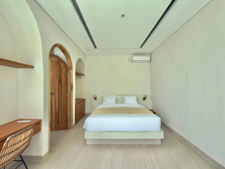 2BR BRAND NEW MODERN VILLA AT SESEH NEAR TO THE BEACH in Seseh - Image 4