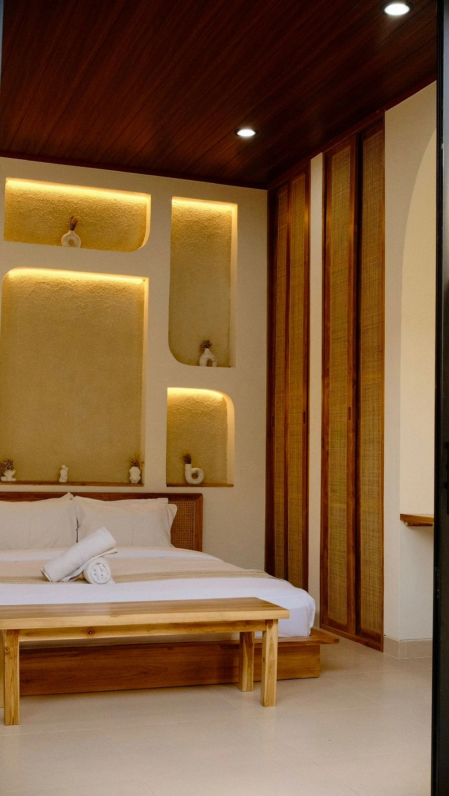 𝗠𝗘𝗗𝗜𝗧𝗘𝗥𝗥𝗔𝗡𝗘𝗔𝗡 𝗘𝗟𝗘𝗚𝗔𝗡𝗖𝗘 𝗠𝗘𝗘𝗧𝗦 𝗖𝗔𝗡𝗚𝗚𝗨 𝗟𝗜𝗙𝗘𝗦𝗧 in Canggu - Image 4