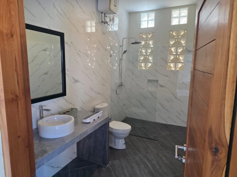 New 3 bedroom Villa in Padonan Canggu in Canggu - Image 5