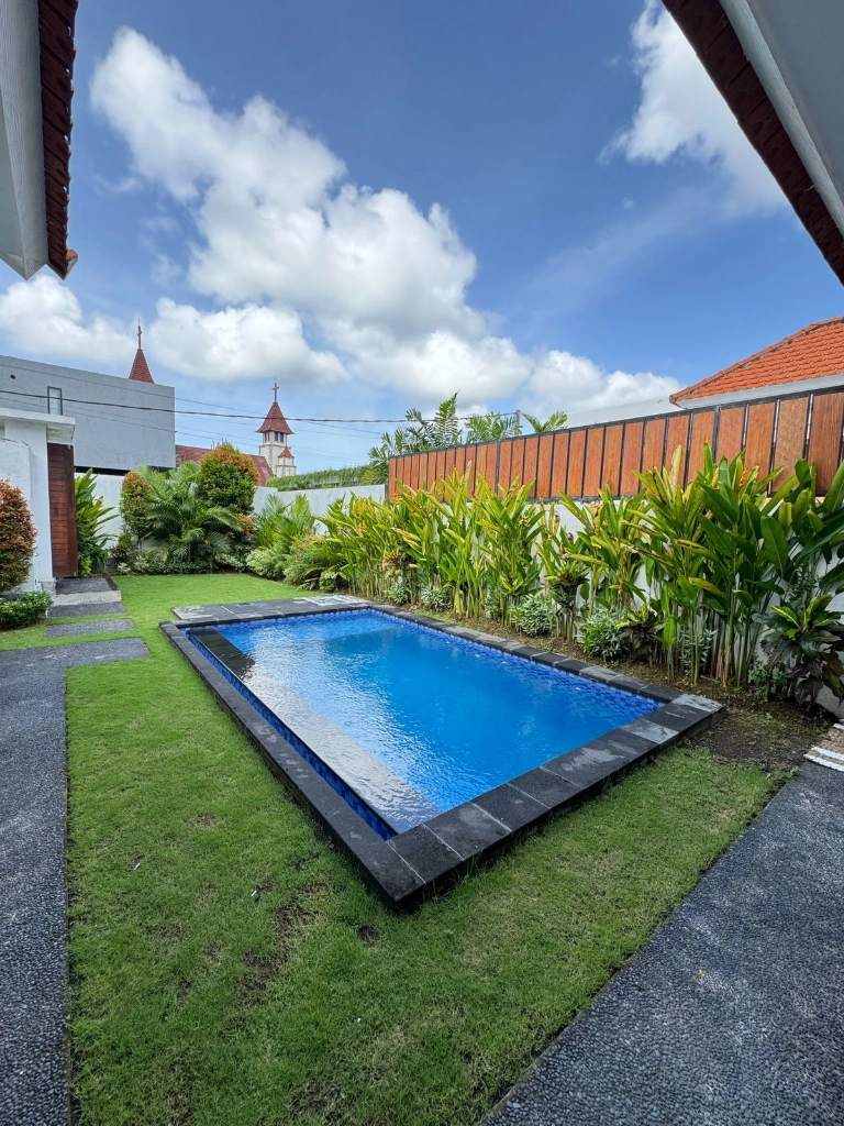 2BR VILLA BABAKAN in Canggu - Image 1