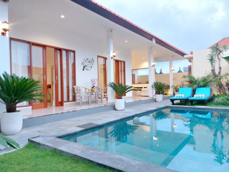 2BR VILLA CANGGU in Canggu - Image 1